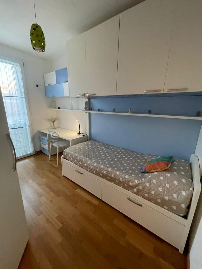 Kasia Porta Sul Mare Di Livorno Free Parking 외부 사진