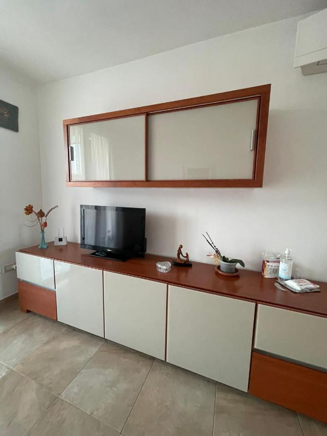 Kasia Porta Sul Mare Di Livorno Free Parking 외부 사진