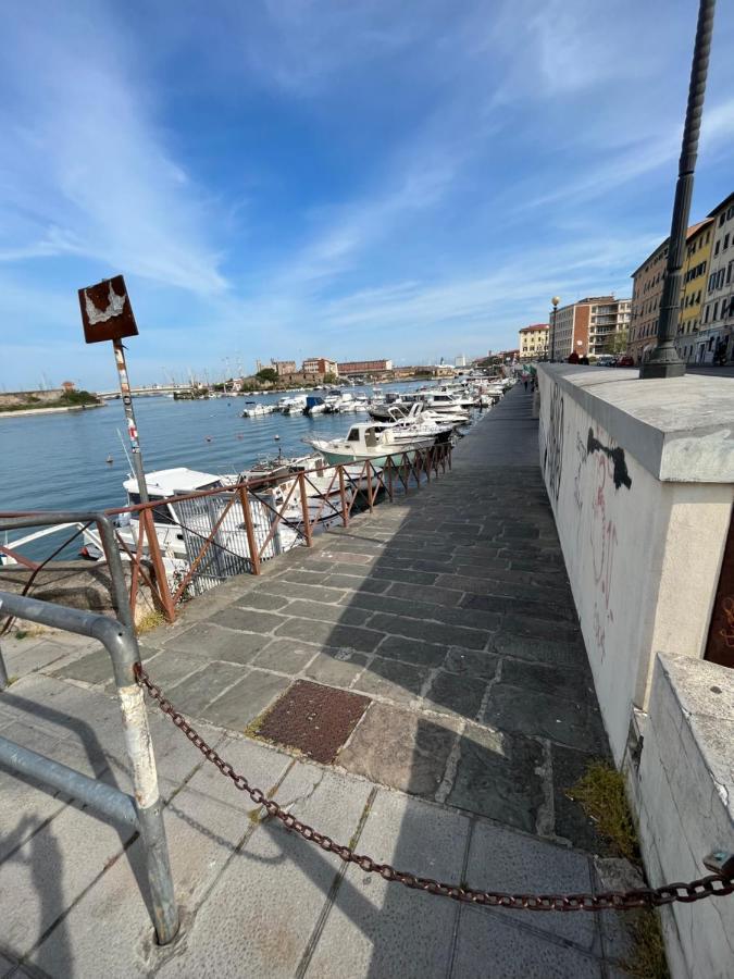 Kasia Porta Sul Mare Di Livorno Free Parking 외부 사진