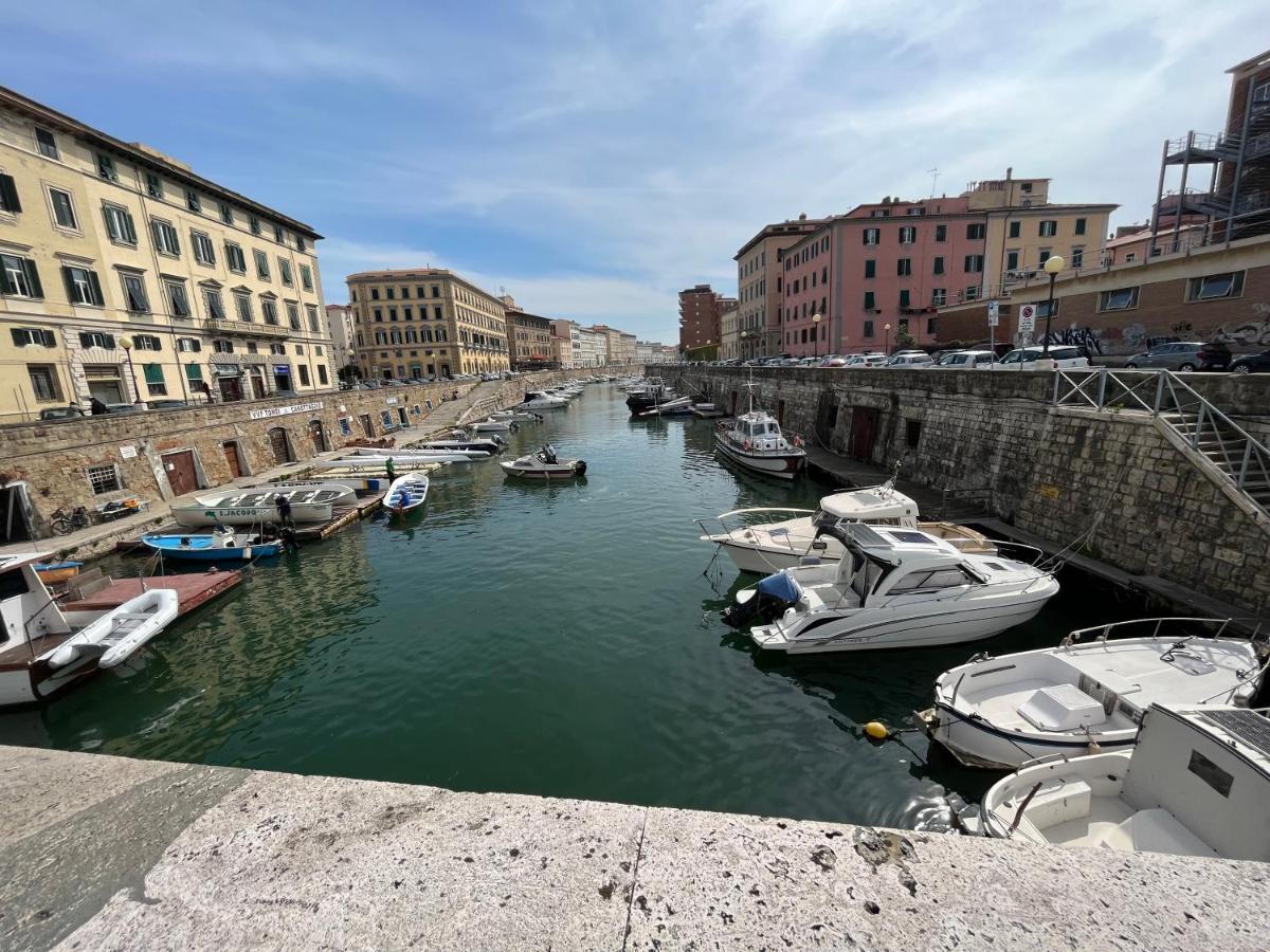 Kasia Porta Sul Mare Di Livorno Free Parking 외부 사진